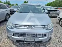 2014 Mitsubishi OUTLANDER фото