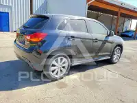 2014 Mitsubishi OUTLANDER photo