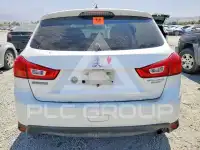 2014 Mitsubishi OUTLANDER фото