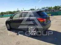 2014 Mitsubishi OUTLANDER photo