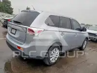 2014 Mitsubishi OUTLANDER photo