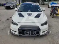 2014 Mitsubishi Evolution фото