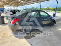 2014 Nissan VERSA photo