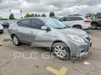 2014 Nissan VERSA photo