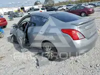 2014 Nissan VERSA photo