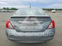 2014 Nissan VERSA photo