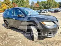 2014 Nissan ROGUE photo