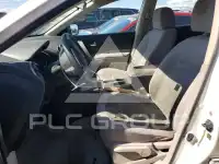 2014 Nissan ROGUE photo