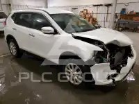 2014 Nissan ROGUE photo