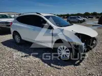 2014 Nissan ROGUE photo