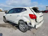 2014 Nissan ROGUE photo