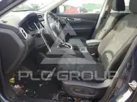 2014 Nissan ROGUE photo