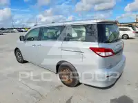 2014 Nissan QUEST фото
