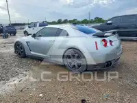 2014 Nissan GTR фото