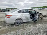 2014 Nissan SENTRA фото