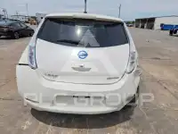 2014 Nissan LEAF photo