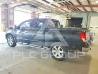 2014 Nissan TITAN фото