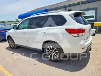 2014 Nissan PATHFINDER photo