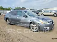 2014 Nissan ALTIMA photo