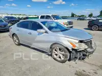 2014 Nissan ALTIMA фото