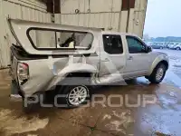 2014 Nissan FRONTIER фото