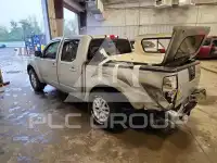 2014 Nissan FRONTIER фото