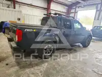 2014 Nissan FRONTIER photo