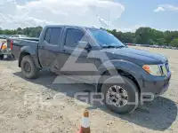 2014 Nissan FRONTIER фото