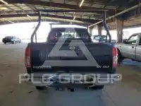 2014 Nissan FRONTIER фото