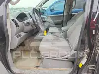 2014 Nissan FRONTIER photo