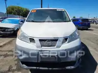 2014 Nissan NV фото