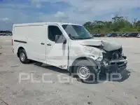 2014 Nissan NV photo
