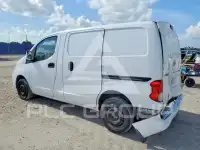 2014 Nissan NV фото