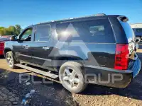 2014 Chevrolet Suburan photo