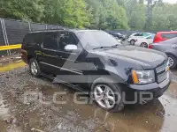 2014 Chevrolet Suburan фото