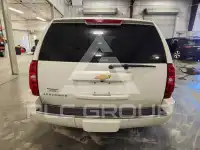 2014 Chevrolet Suburan photo