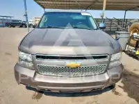 2014 Chevrolet Suburan фото