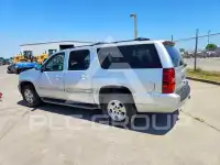 2014 Chevrolet Suburan фото