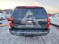2014 Chevrolet Suburan photo