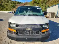 2014 Chevrolet Express photo