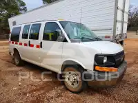 2014 Chevrolet Express фото