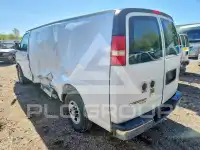 2014 Chevrolet Express photo