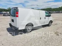 2014 Chevrolet Express photo