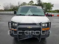 2014 Chevrolet Express photo