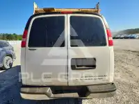 2014 Chevrolet Express фото