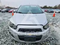 2014 Chevrolet Sonic фото