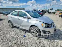 2014 Chevrolet Sonic фото