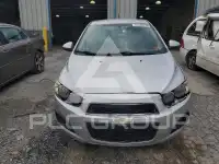 2014 Chevrolet Sonic фото