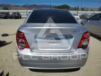 2014 Chevrolet Sonic фото