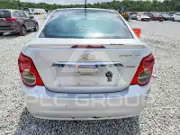 2014 Chevrolet Sonic фото